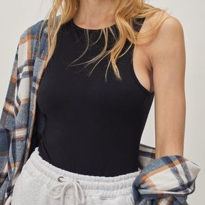 Basic black bodysuit